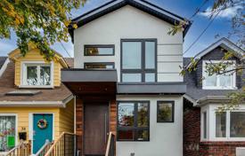 Townhome – East York, Toronto, Ontario,  Canada for C$1,615,000