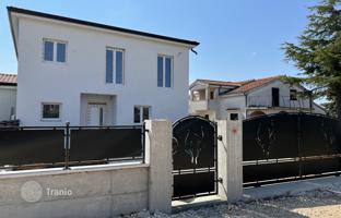 4-room house 230 m² in Porec for 645,000 €