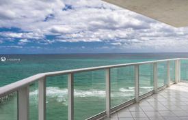 Design ”turnkey“ apartment with panoramic ocean views in Sunny Isles Beach, Florida, USA for 1,211,000 €