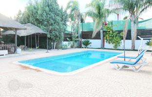 4-bedroom cottage 310 m² in Ayia Napa for 600,000 €