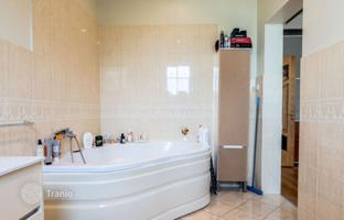 4-bedroom townhouse 249 m² in Ropaži Municipality for 230,000 €