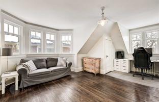10-bedroom house in Scarborough for C$2,391,000