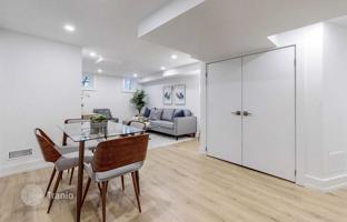 3-bedroom townhouse in East York for C$1,680,000