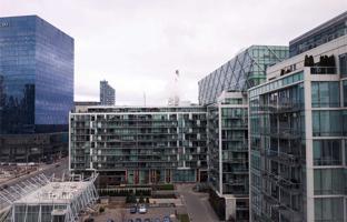 5-bedroom apartment in Queens Quay East for C$962,000