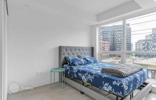 6-bedroom apartment in Etobicoke for C$938,000