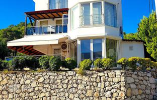 4-bedroom villa 300 m² in Antalya (city) for 37,759,000 TRY