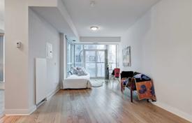 Apartment – The Esplanade, Old Toronto, Toronto,  Ontario,   Canada for C$664,000