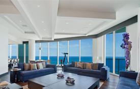 Stylish apartment with ocean views in a residence on the first line of the beach, Hollywood, Florida, USA for $4,150,000