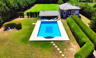 Modern house with a pool, a BBQ area and a large plot in Corinthia, Greece for 450,000 €