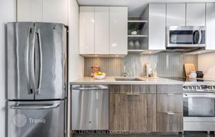 6-bedroom apartment in Etobicoke for C$1,007,000