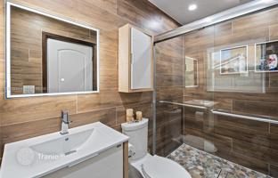 4-bedroom house 323 m² in Pembroke Pines for $1,050,000