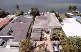 Townhome – Stillwater Drive, Miami Beach, Florida,  USA for $3,450,000