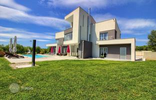4-bedroom house 240 m² in Istria County for 699,000 €