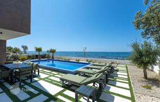 4-bedroom house 275 m² in Zadar County for 2,250,000 €