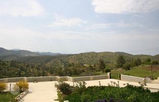 5-bedroom cottage 450 m² in Klirou for 1,500,000 €