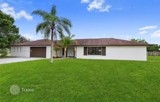 6-bedroom house 396 m² in Homestead for $1,130,000