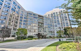 Apartment – Lake Shore Boulevard West, Etobicoke, Toronto,  Ontario,   Canada for C$982,000