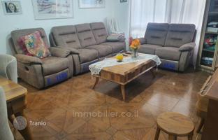 3-bedroom apartment 75 m² in Nahariyya for $390,000