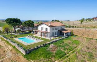 6-bedroom villa in Nizza Monferrato for 1,100,000 €