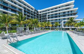 Condo – Aventura, Florida, USA for $595,000