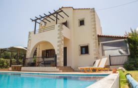 Three-storey villa with a swimming pool, panoramic mountain and sea views in Kolymbari, Crete, Greece for 360,000 €