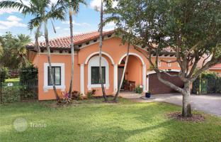 4-bedroom house 303 m² in Cutler Bay for $950,000