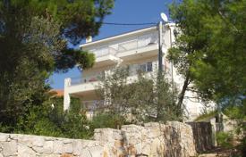 Comfortable apartment house with a large terrace, sea views and a garden, near the embankment, Šolta, Splitsko-Dalmatia County, Croatia for 1,200,000 €