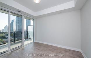 5-bedroom apartment in Etobicoke for C$969,000