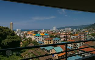 2-bedroom apartments in condo 95 m² in Patong for $209,000