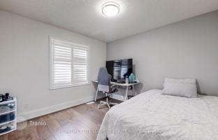 11-bedroom house in Scarborough for C$2,020,000