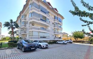 3-bedroom penthouse 220 m² in Alanya for 14,715,000 TRY