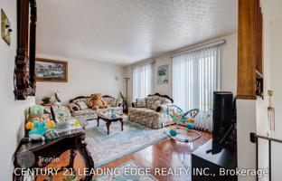 12-bedroom townhouse in North York for C$1,248,000