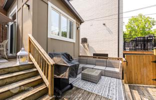 6-bedroom townhouse in Old Toronto for C$2,400,000