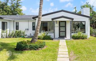 Apartment 226 m² in North Miami for $945,000