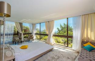 6-bedroom cottage in Vallauris for 4,390,000 €