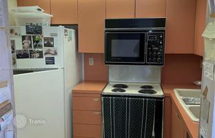 2-bedroom apartments in condo 88 m² in Collins Avenue for $499,000