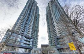 Apartment – Yonge Street, Toronto, Ontario,  Canada for C$749,000