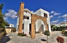 Three bedroom villa in Ayia Napa, Ayia Thekla for 588,000 €