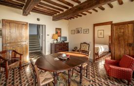 12-bedrooms country seat 286 m² in Florence, Italy for 580,000 €