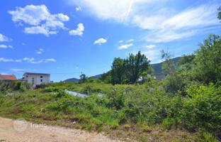 Land plot 1,600 m² in Lastva Grbaljska for 550,000 €