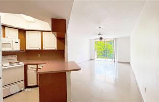 2-bedroom apartments in condo 111 m² in Doral for $330,000