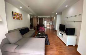 1 bed Condo in The Rajdamri Lumphini Sub District for $219,000