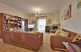 Spacious bright apartment in the center of Nafplio, Peloponnese, Greece for 280,000 €