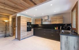 5-ROOM APARTMENT WITH SKI-IN/SKI-OUT RETURN for 2,020,000 €