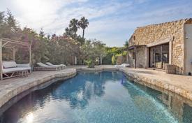 8-bedrooms villa in Grimaud, France for 7,000 € per week