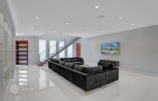 8-bedroom house 659 m² in Lauderdale-by-the-Sea for $3,595,000