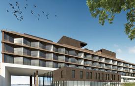 1 bedroom apartment on the riverbank for 325,000 €