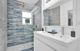 Townhome – Hollywood, Florida, USA for $570,000