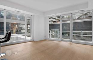 4-bedroom apartment in Old Toronto for C$1,008,000