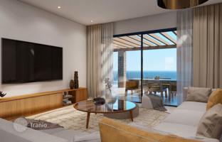 2-bedroom apartment 152 m² in Tomb of the Kings for 1,150,000 €